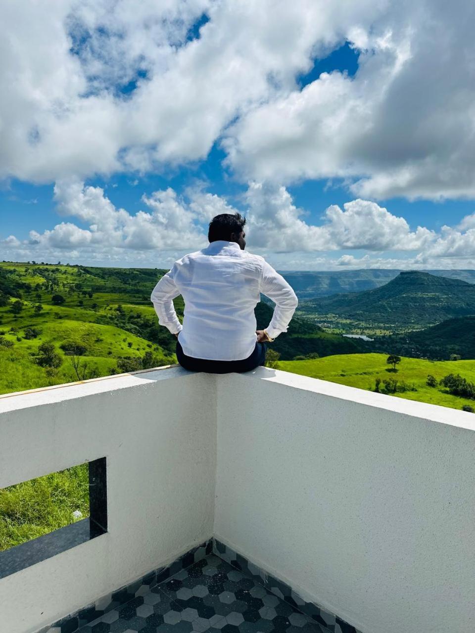 Patilwada Villa Satara Eksteriør bilde